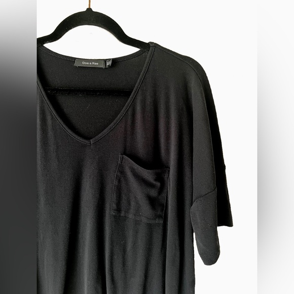 Oversized Casual Black Tee - Picture 4 of 6